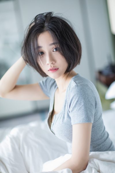 清纯是不用装的，嘿嘿