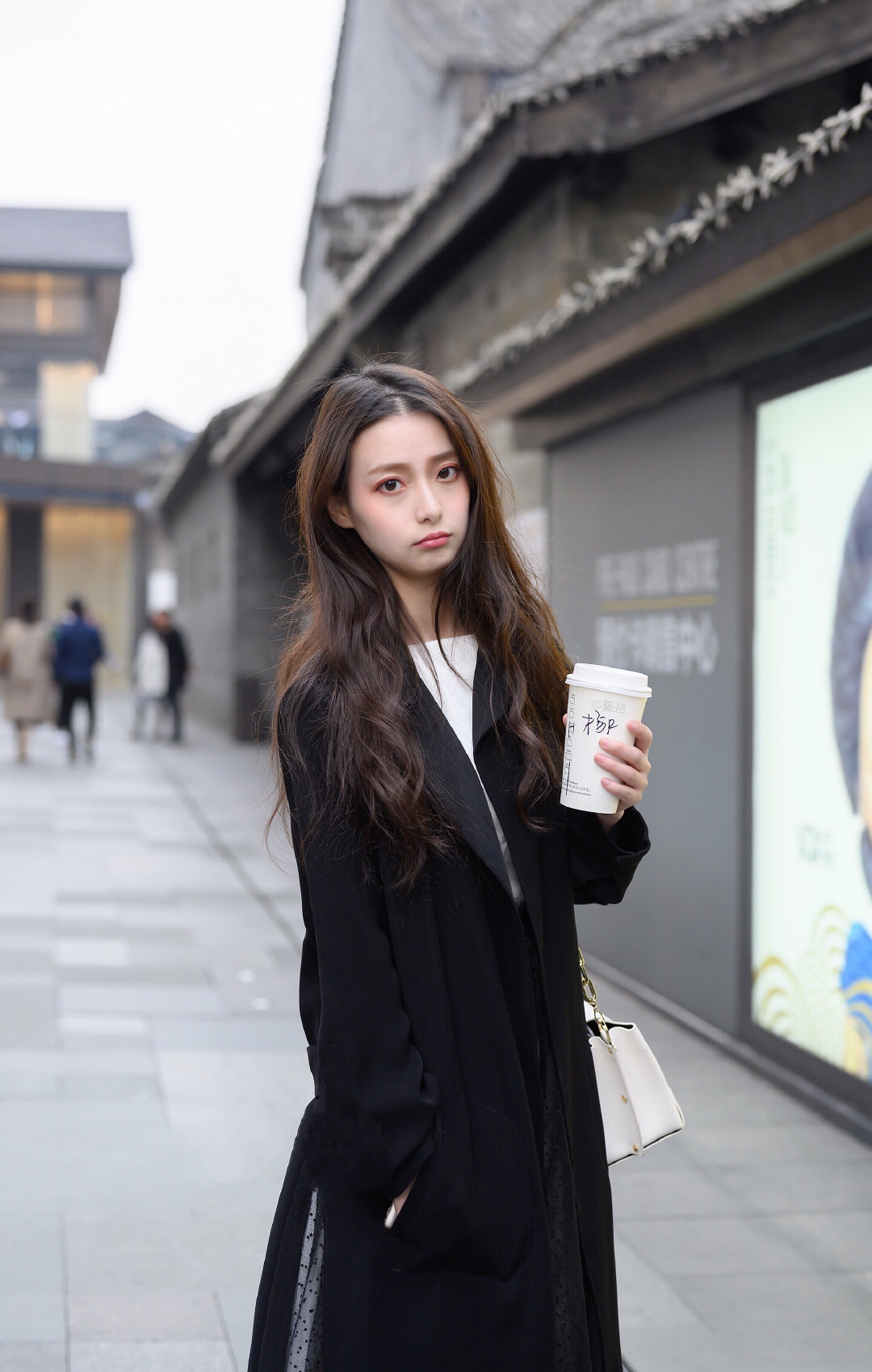 漂亮小姐姐街拍美图